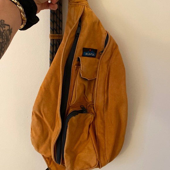 Kavu Handbags - Kavu rope sling bag